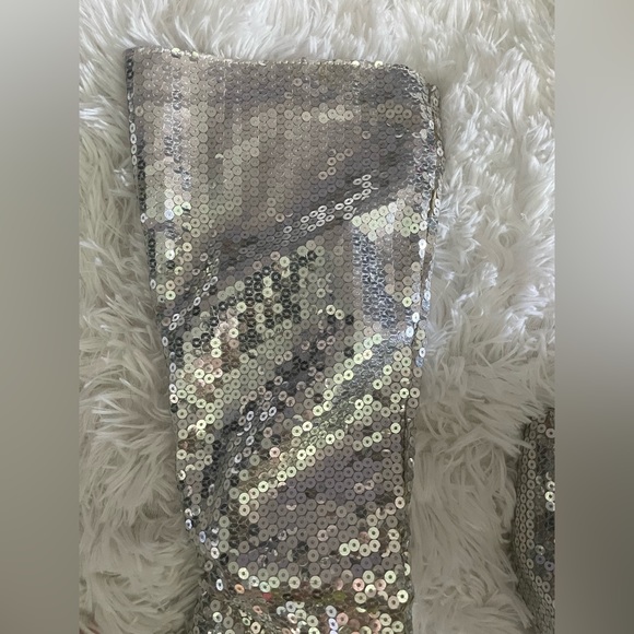 NWOT: ELLIE SPARKLY KNEE HIGH SILVER BOOTS - Picture 4 of 7